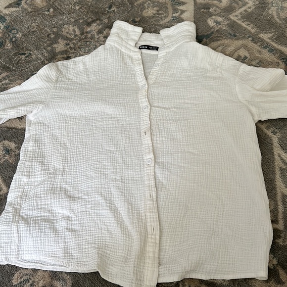 white button up blouse - Picture 3 of 3